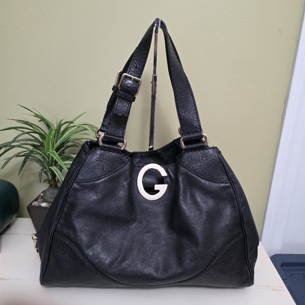 Gucci | Guccissima Charlotte Black Embossed Leather Shoulder Bag